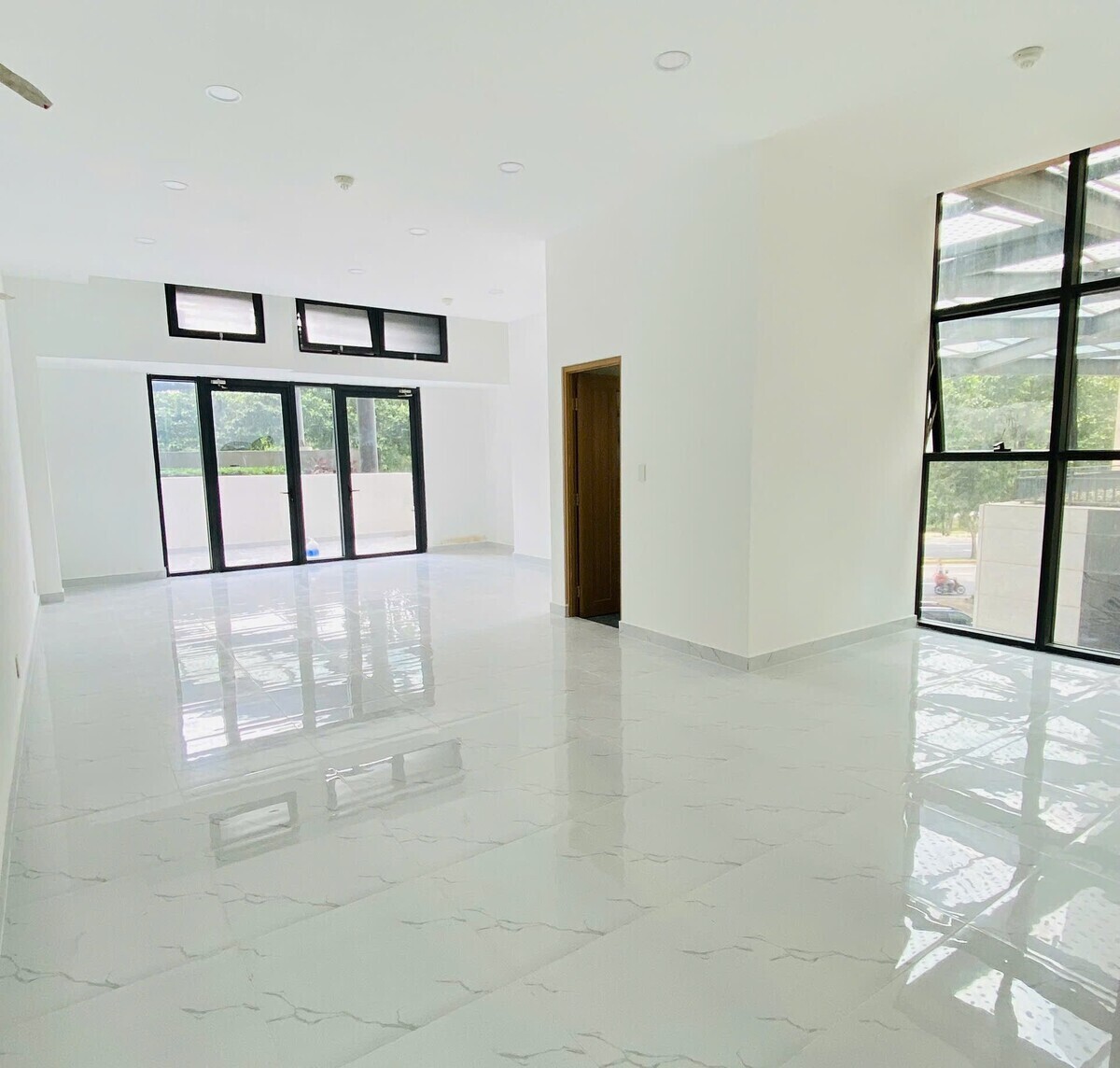 Officetel Đẹp Quá Trời Có Cả Ban Công Riêng – The Sun Avenue Officetel