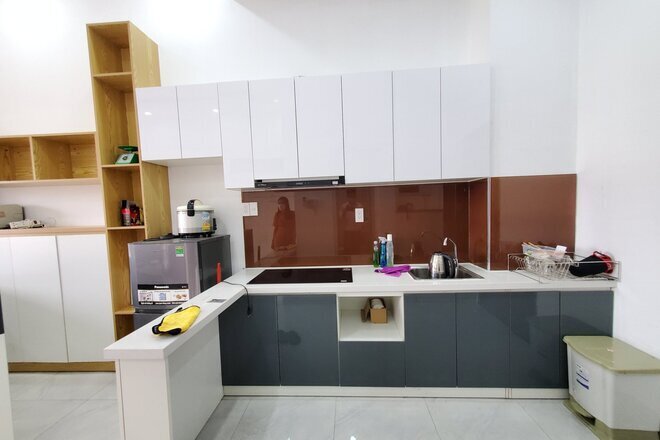 Văn Phòng Đầy Đủ Nội Thất Cần Cho Thuê The Sun Avenue