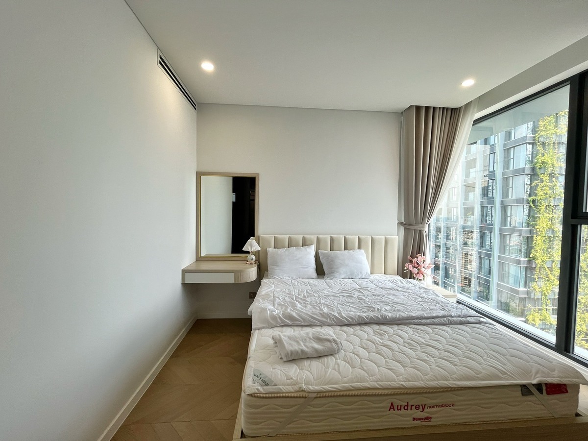 Cần Cho Thuê Căn Hộ Xinh Đẹp Lumiere Riverside