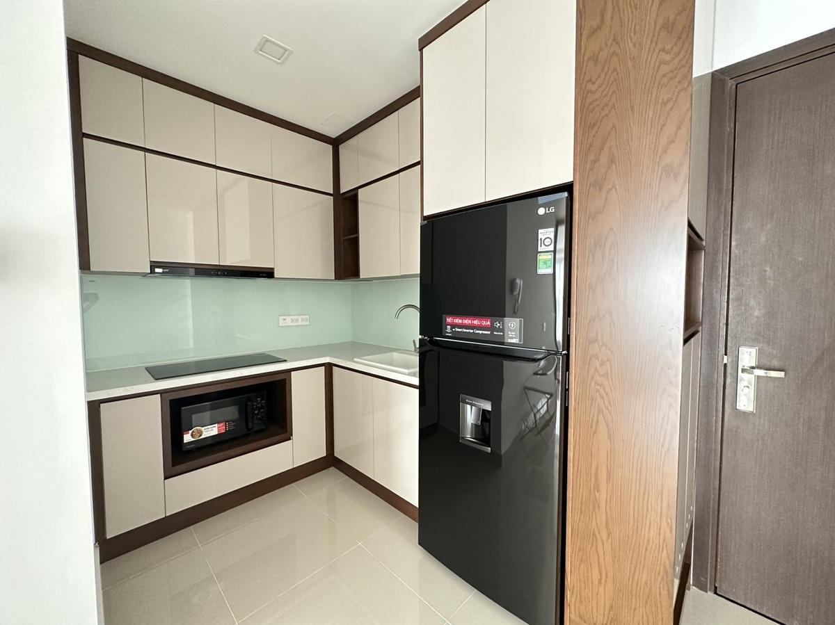 Cho Thuê Căn Hộ Studio Đầy Đủ Nội Thất Có Ngăn Phòng - The Sun Avenue Officetel