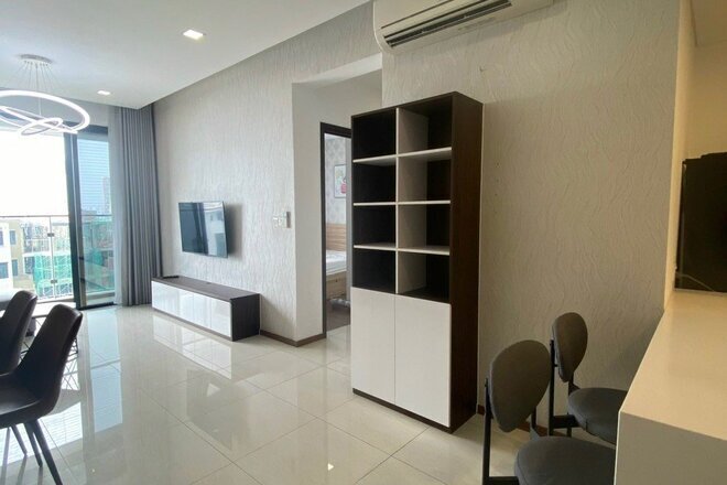 Thuê căn hộ 2 phòng ngủ One Verandah, vị trí đắc địa, tiện ích đầy đủ