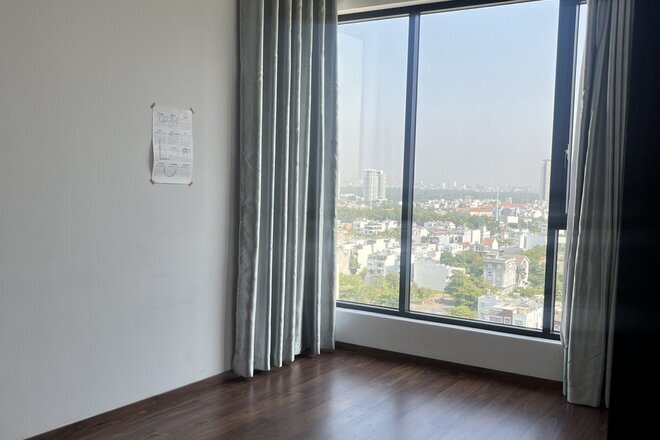 Thuê căn hộ 3 phòng ngủ One Verandah, nội thất cơ bản tiện ích đầy đủ