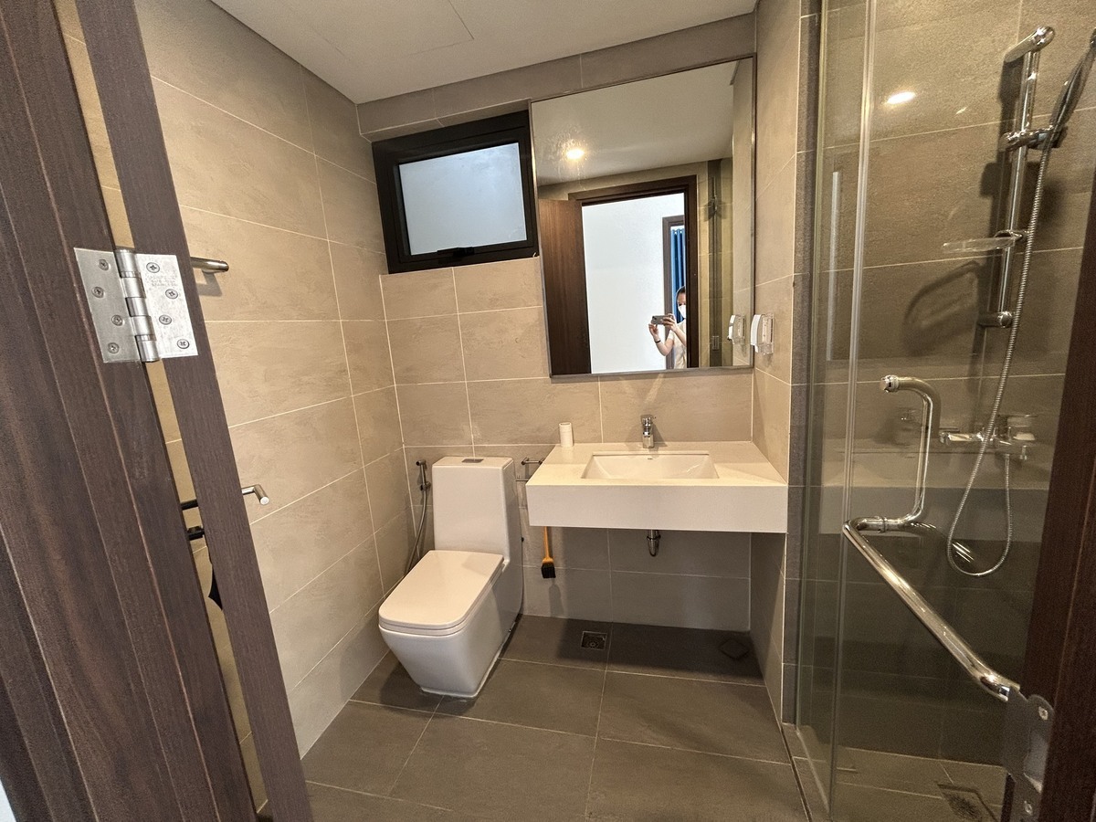 Căn hộ One Verandah - nội thất cơ bản - Giá tốt chỉ 15 triệu/tháng