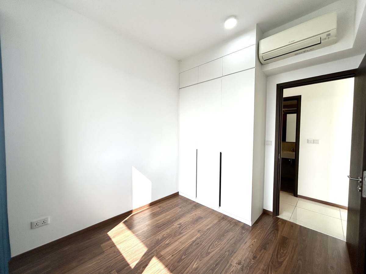 Căn hộ One Verandah - nội thất cơ bản - Giá tốt chỉ 15 triệu/tháng