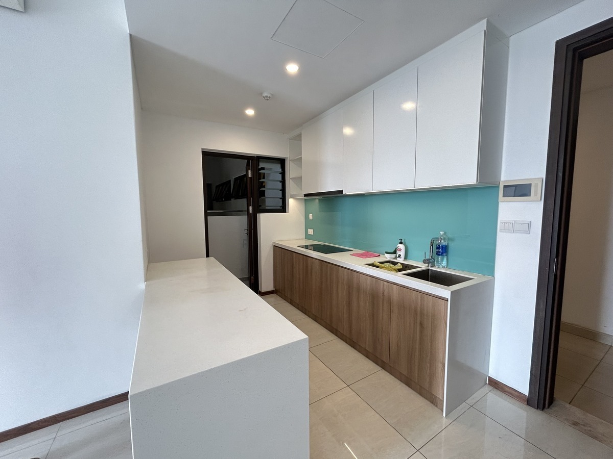 Căn hộ One Verandah - nội thất cơ bản - Giá tốt chỉ 15 triệu/tháng