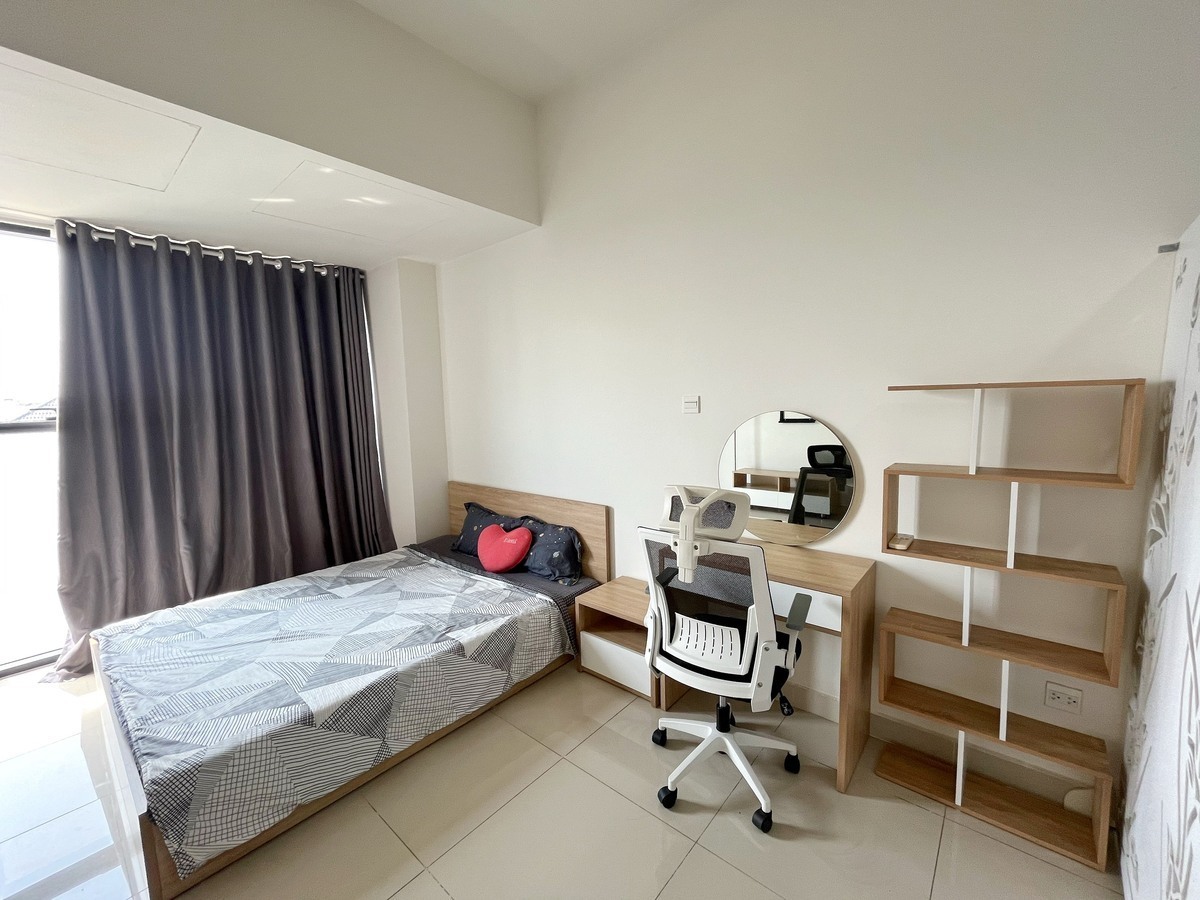 Cho thuê căn hộ studio 40m2 có sẵn nội thất giá 10 triệu/tháng