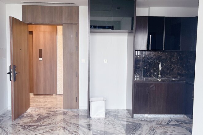 Bán 1Pn Lumiere Riverside nhà cơ bản giá 7,2 tỷ diện tích 72m2