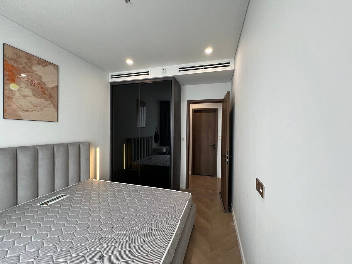 2 phòng ngủ full nội thất cao cấp giá 32 triệu 75m2 Lumiere Riverside