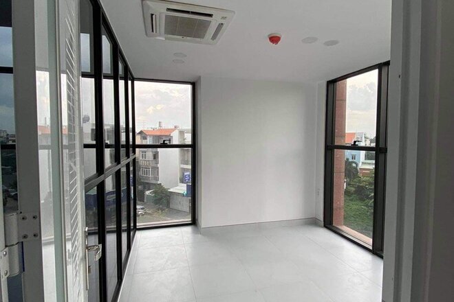 Officetel The Sun Avenue 12 triệu có ngăn phòng riêng căn góc rất đẹp