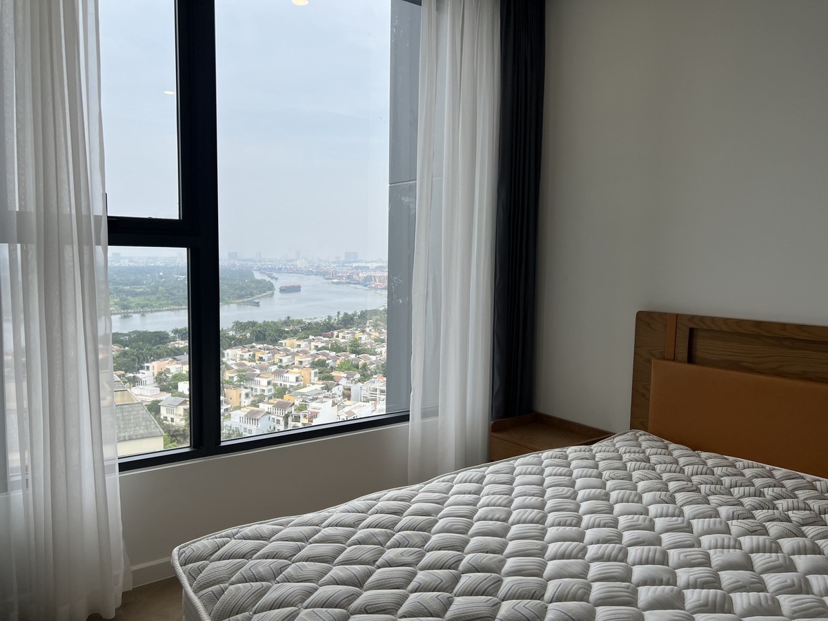 Cho thuê căn hộ 2pn Lumiere Riverside full nội thất chuyển vào ở ngay