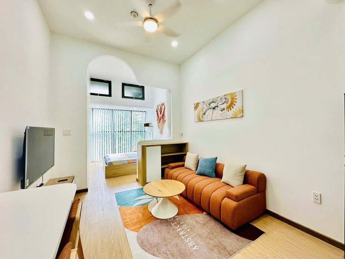 Chuyển Nhượng Sự Xinh Xắn Tươi Tắn Ạ – The Sun Avenue Studio