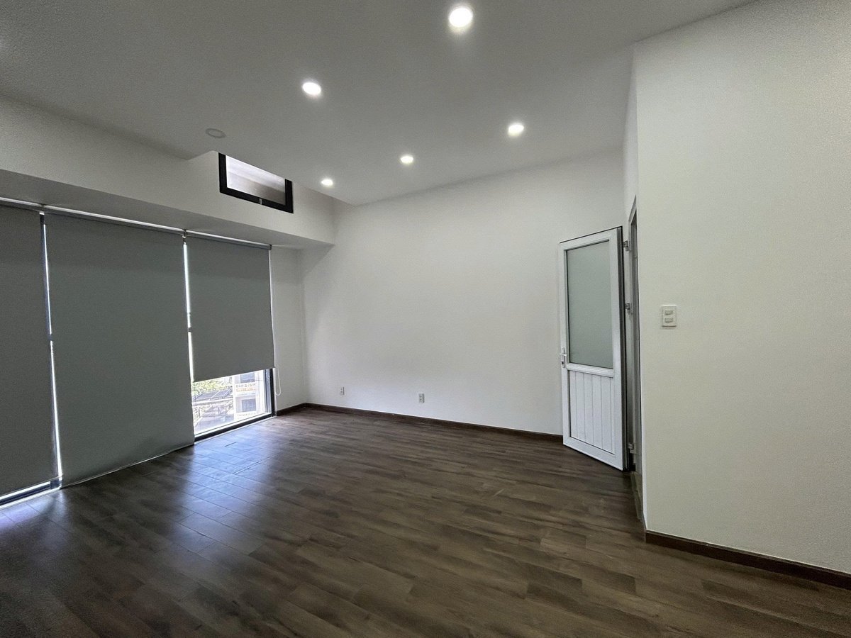 Yên Tĩnh Đầy Đủ Ánh Sáng Là Điều Kiện Lý Tưởng Cho Môi Trường Làm Việc – The Sun Avenue Officetel