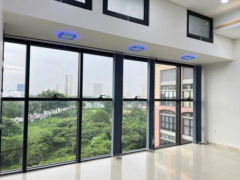 Văn Phòng Nhiều Ánh Sáng Mà Vẫn Riêng Tư Thoải Mái – The Sun Avenue Officetel