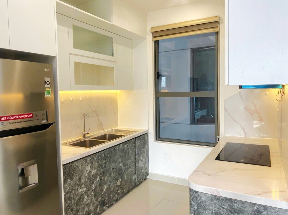 View Sông Mát Mẻ Nội Thất Cao Cấp Giá Thuê Hợp Lý – The Sun Avenue 3PN