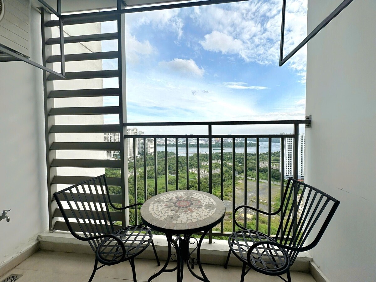 Nhà Tốt Giá Rẻ View Đẹp Gió Mát – The Sun Avenue 2PN