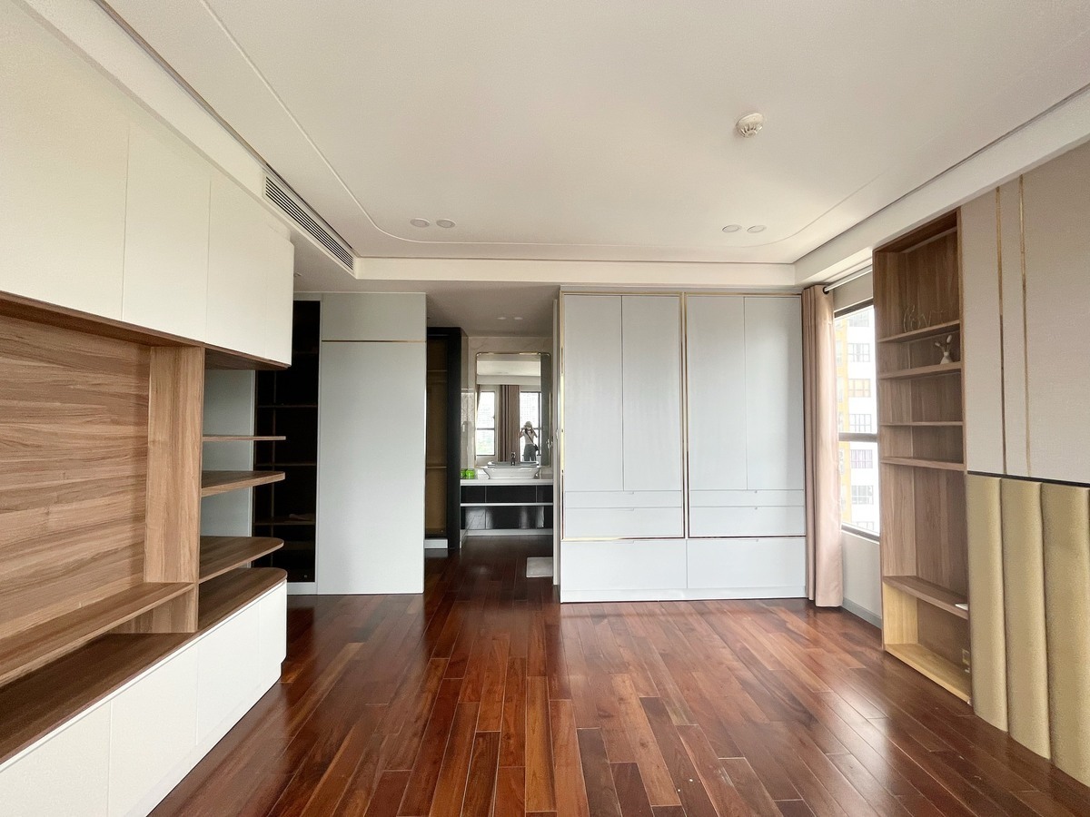 Chuyển Nhượng 3PN Diện Tích Lớn Giá Cực Mềm – The Sun Avenue 3PN