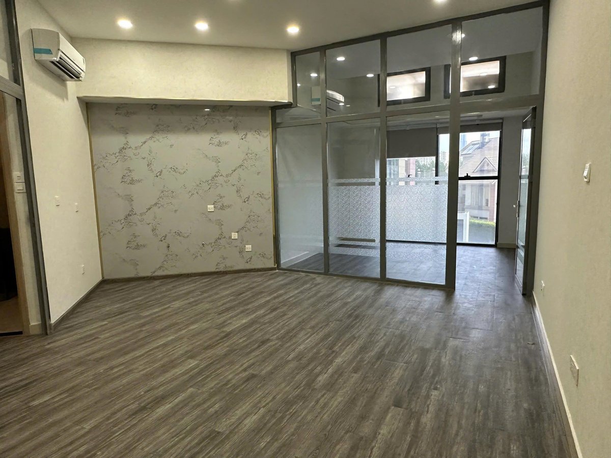 Siêu Phẩm – Văn Phòng Diện Tích Lớn Trống Sẵn Vào Ngay – The Sun Avenue Officetel