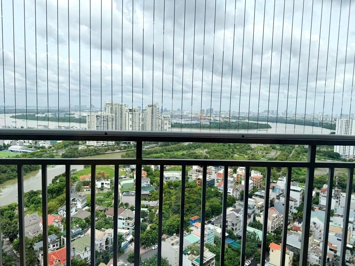 Chuyển Nhượng Nhà Đẹp Lầu Cao Gió Lộng - The Sun Avenue 3PN