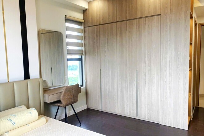 View Sông Mát Mẻ Nội Thất Cao Cấp Giá Thuê Hợp Lý – The Sun Avenue 3PN