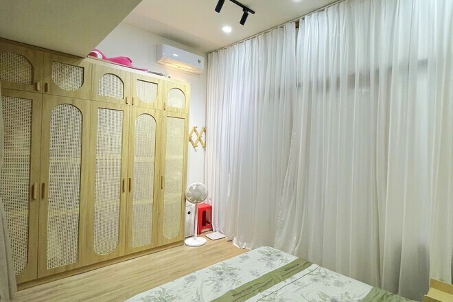 Studio Rộng Rãi Thoáng Mát Và Cực Kỳ Thuận Tiện – The Sun Avenue Studio