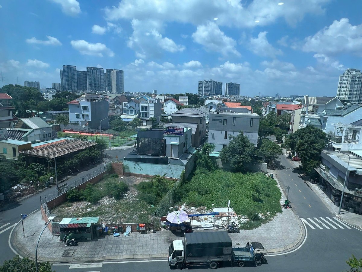 Siêu Phẩm – Văn Phòng Diện Tích Lớn Trống Sẵn Vào Ngay – The Sun Avenue Officetel