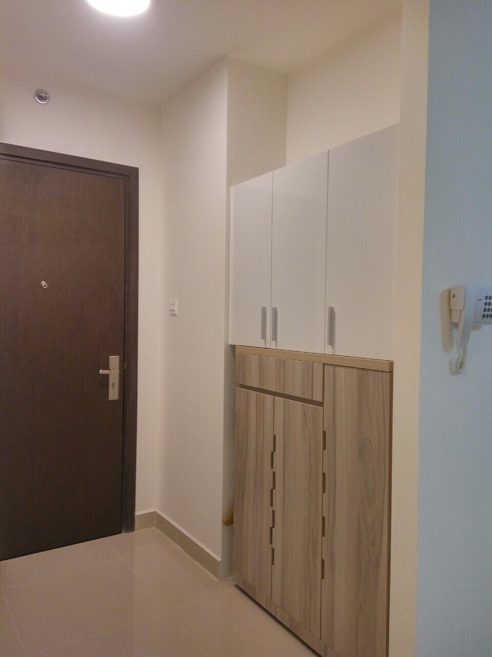 Bán căn 2PN-75 M2 NỘI THẤT CƠ BẢN, VIEW SÔNG 4.35 tỷ.