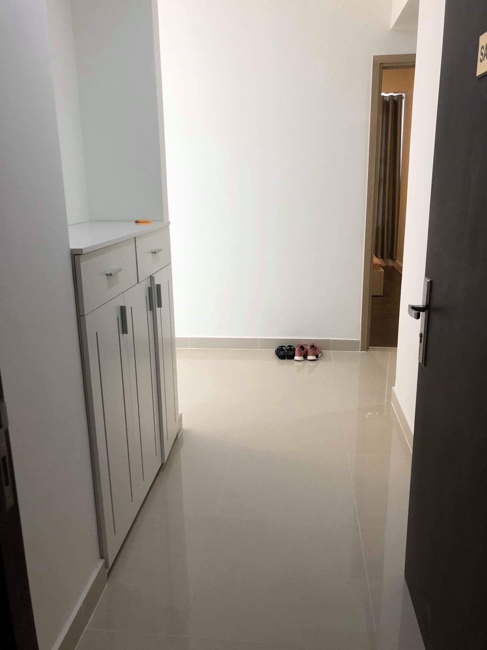 BÁN NHANH 2PN- 75 M2 View sông giá 4.3 tỷ Tháp SAV1,2