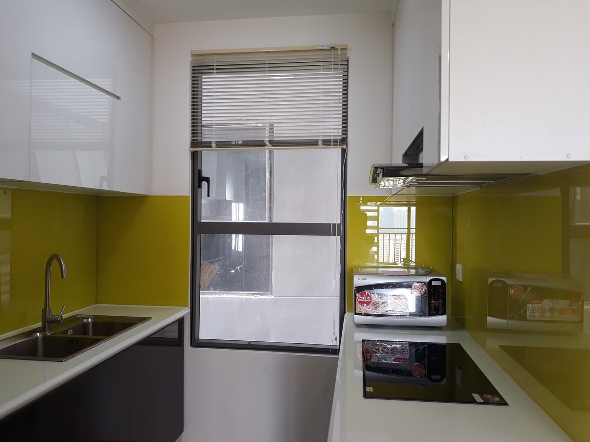 Chủ nhà gửi bán căn 2PN+1, 80 M2, GIÁ 4.65 TỶ BAO THUẾ PHÍ, TRỐNG SẴN