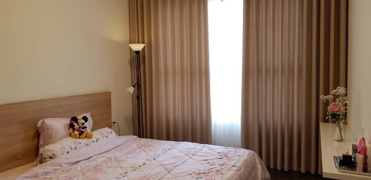 2PN- Tầng hồ bơi, cho thuê 16 triệu không bao phí quản lý, trống sẵn.