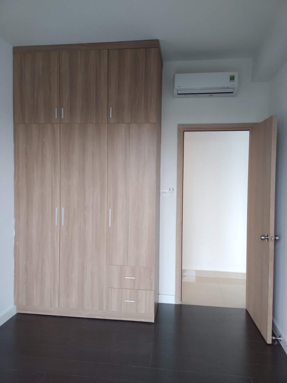 3PN-90 M2 VIEW LANDMARK BÁN 5.2 TỶ BAO HẾT THUẾ PHÍ