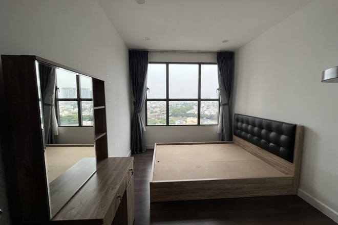 CHỦ NHÀ GỬI BÁN 1PN+1, 55 M2 Full nội thất 3.5 tỷ The sun avenue.