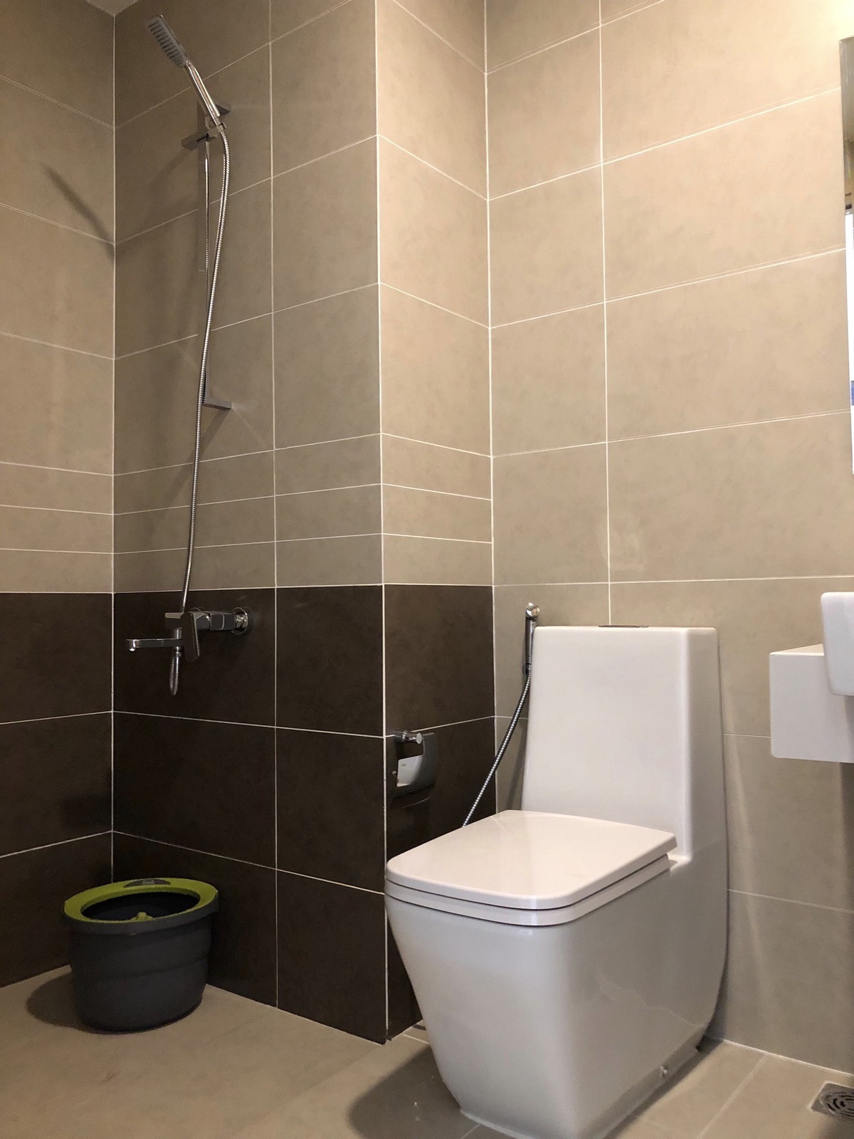 1PN-37 M2 NỘI THẤT CƠ BẢN/ NGĂN PHÒNG RIÊNG 10 TRIỆU/ THÁNG