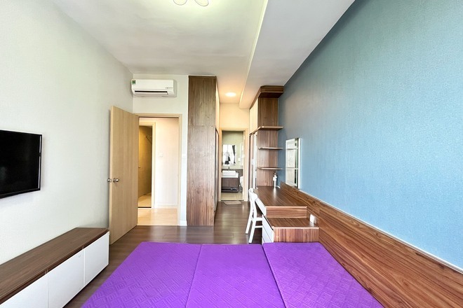 2PN- Tầng trung view landmark 81, cho thuê 16 triệu không bao phí quản lý.