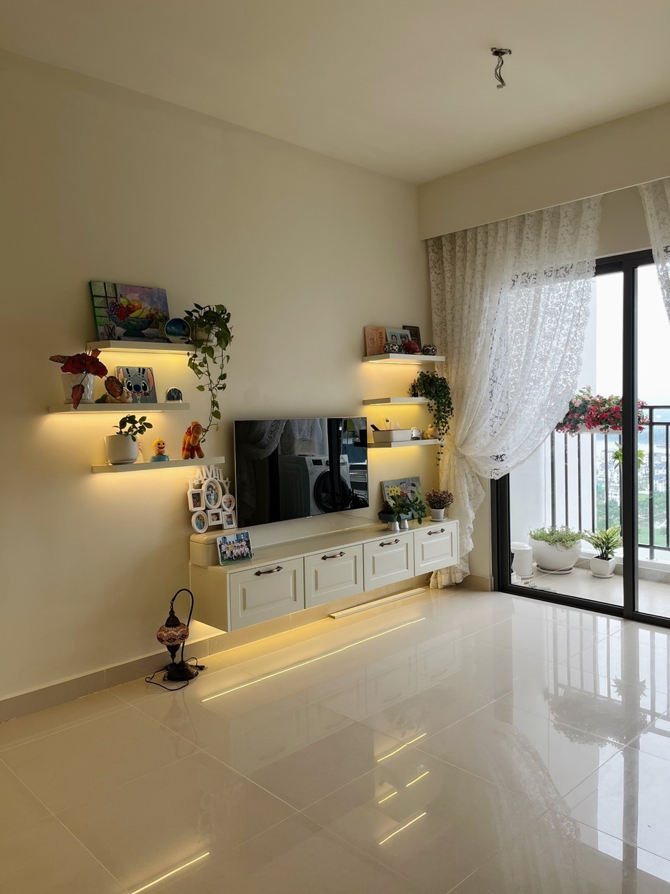 BÁN CĂN 2PN- NỘI THẤT CHỈNH CHU- VIEW TRỰC DIỆN SÔNG