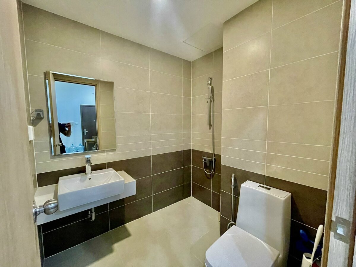 Trống sẵn văn phòng cần cho thuê 10 triệu/ tháng 34 m2, ko kệ bếp