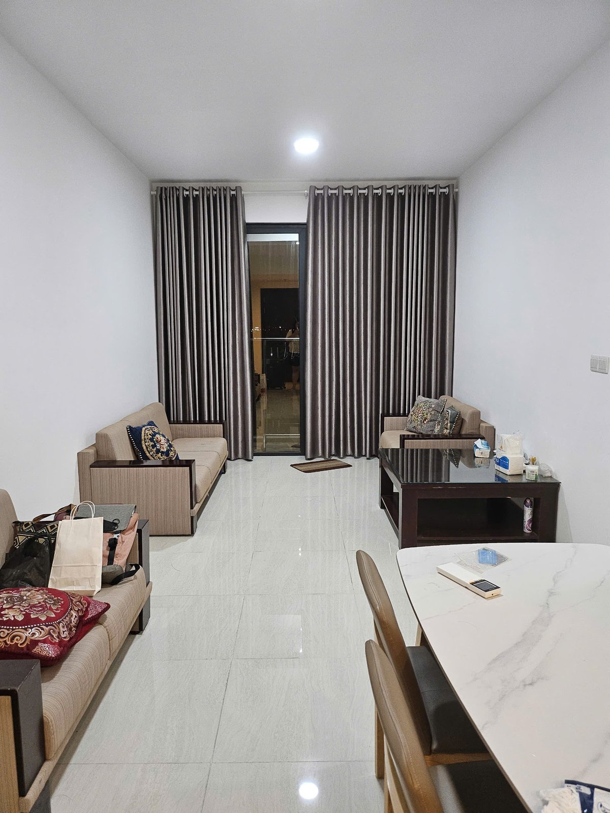 CHO THUÊ 2PN-80 M2 ONE VERANDAH GIÁ 18 TRIỆU