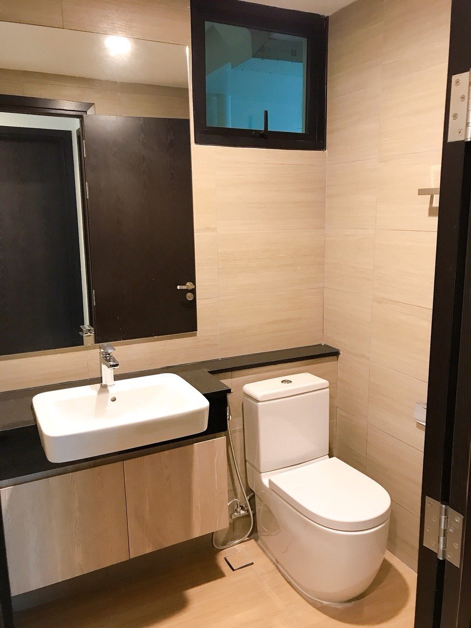 2BR-TRỐNG SẴN FELIZ EN VISTA 21 TRIỆU/ THÁNG
