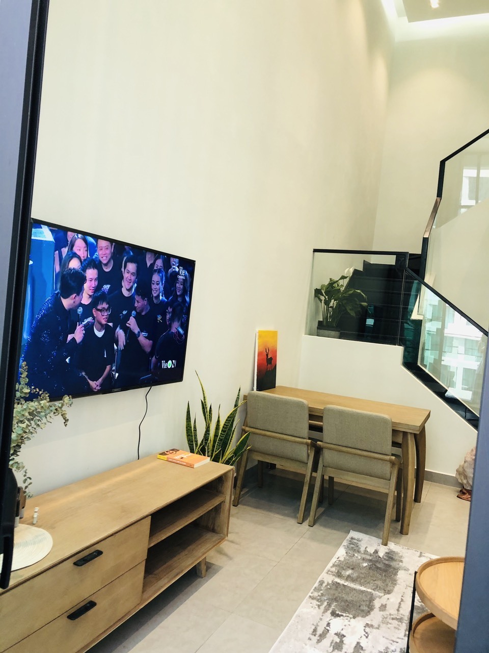 CHO THUÊ DUP FELIZ EN VISTA 2PN GIÁ 27 TRIỆU