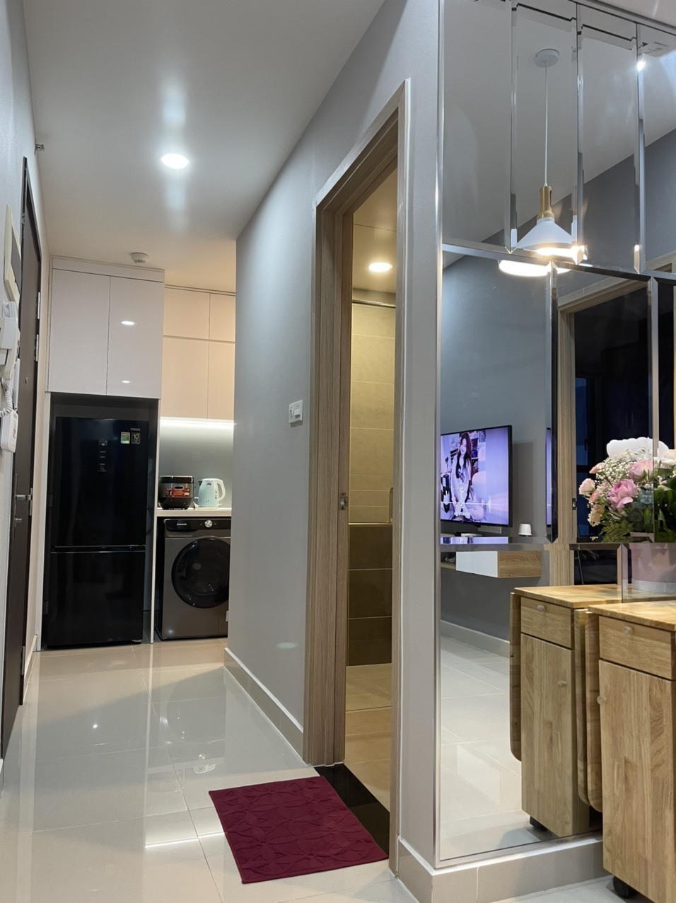 1PN- 37 M2 THE SUN CHO THUÊ 14 TRIỆU/ THÁNG CÓ PHÒNG RIÊNG