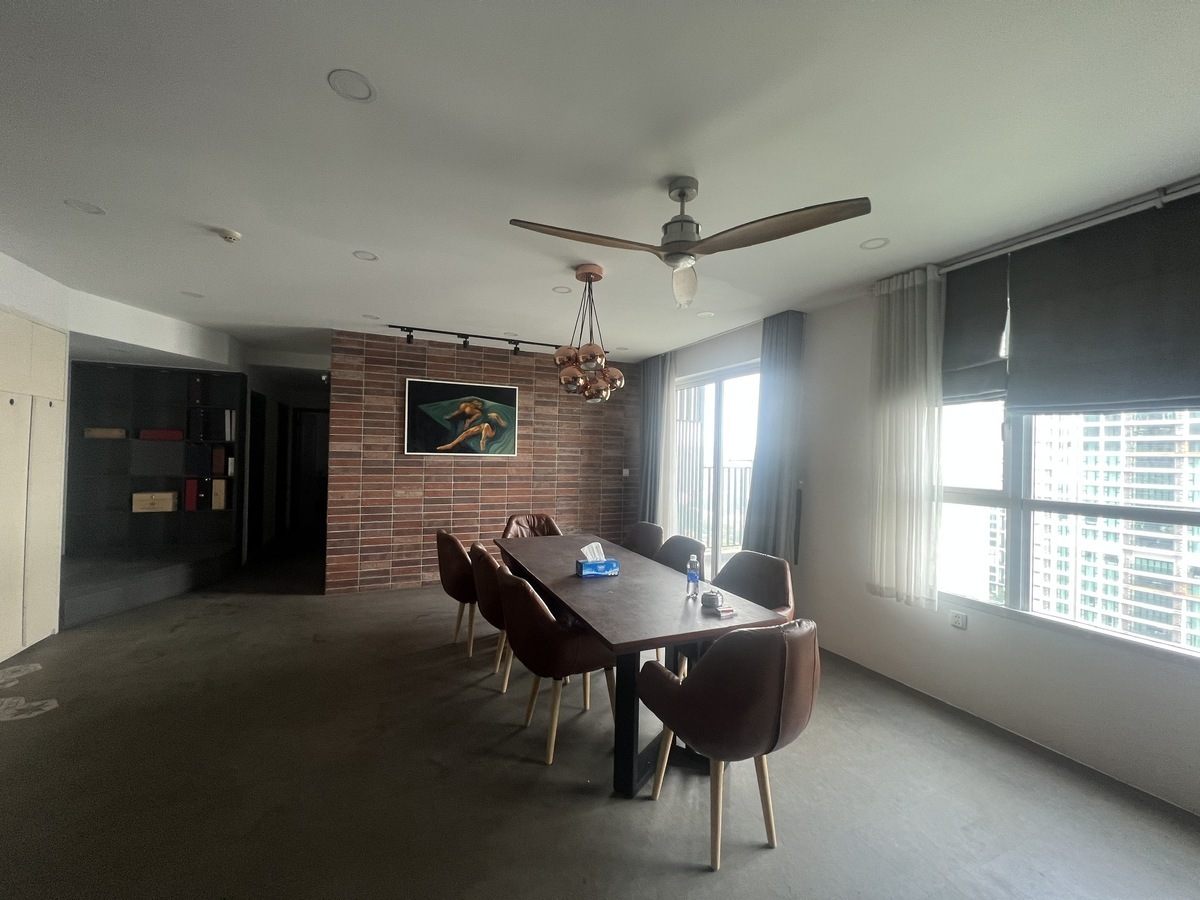 BÁN CĂN 3PN-133 M2- GIÁ 10 TỶ VISTA VERDE