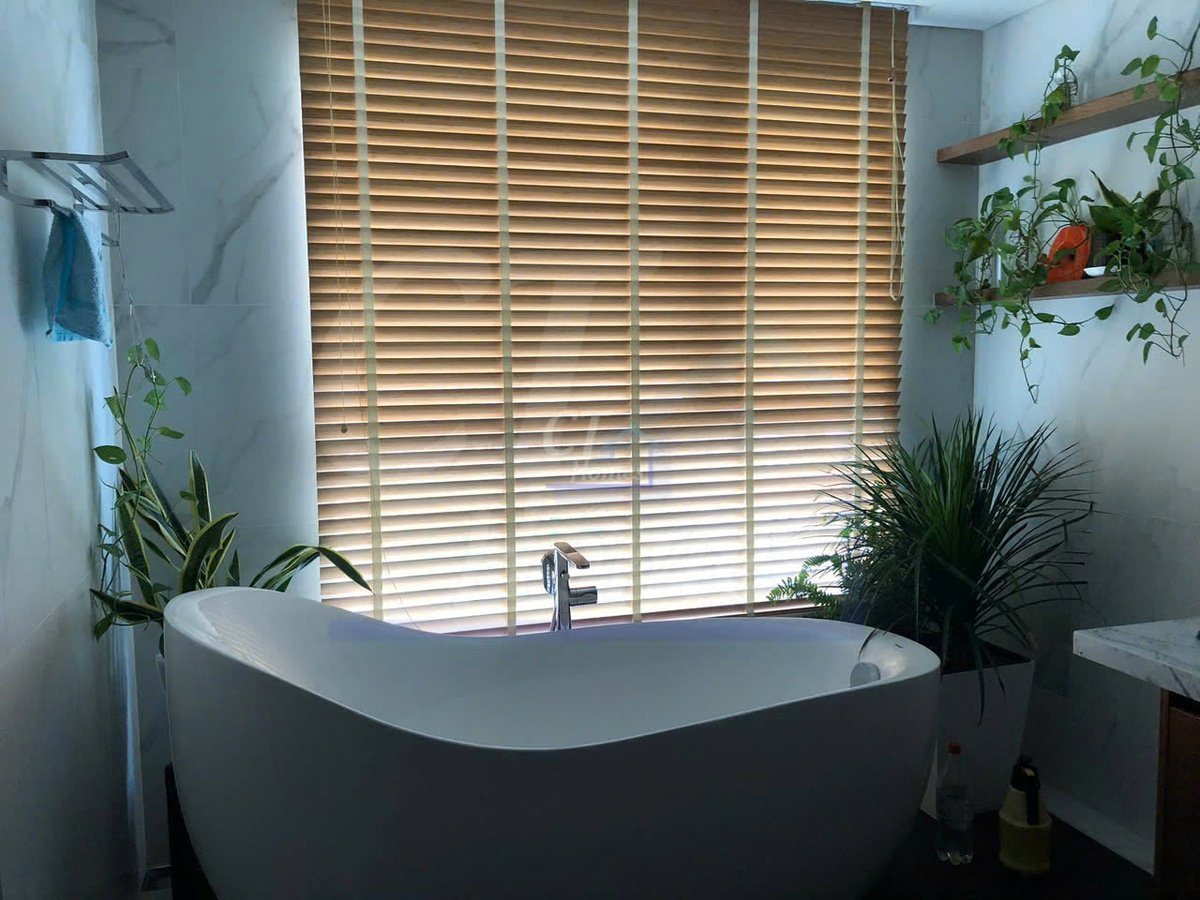 Siêu phẩm duplex 5PN- Sân Vườn Vista Verde Cho thuê 110 triệu 220 m2