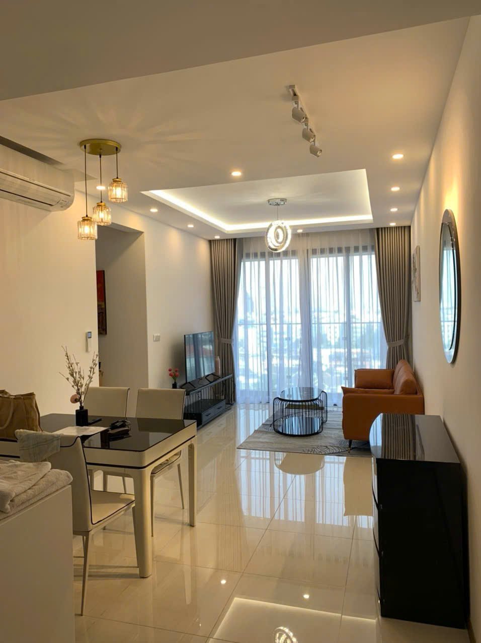 🏢 Bán Căn Hộ One Verandah 2 Phòng Ngủ – 76m² – Giá 7.1 Tỷ – Đã Có Sổ Hồng