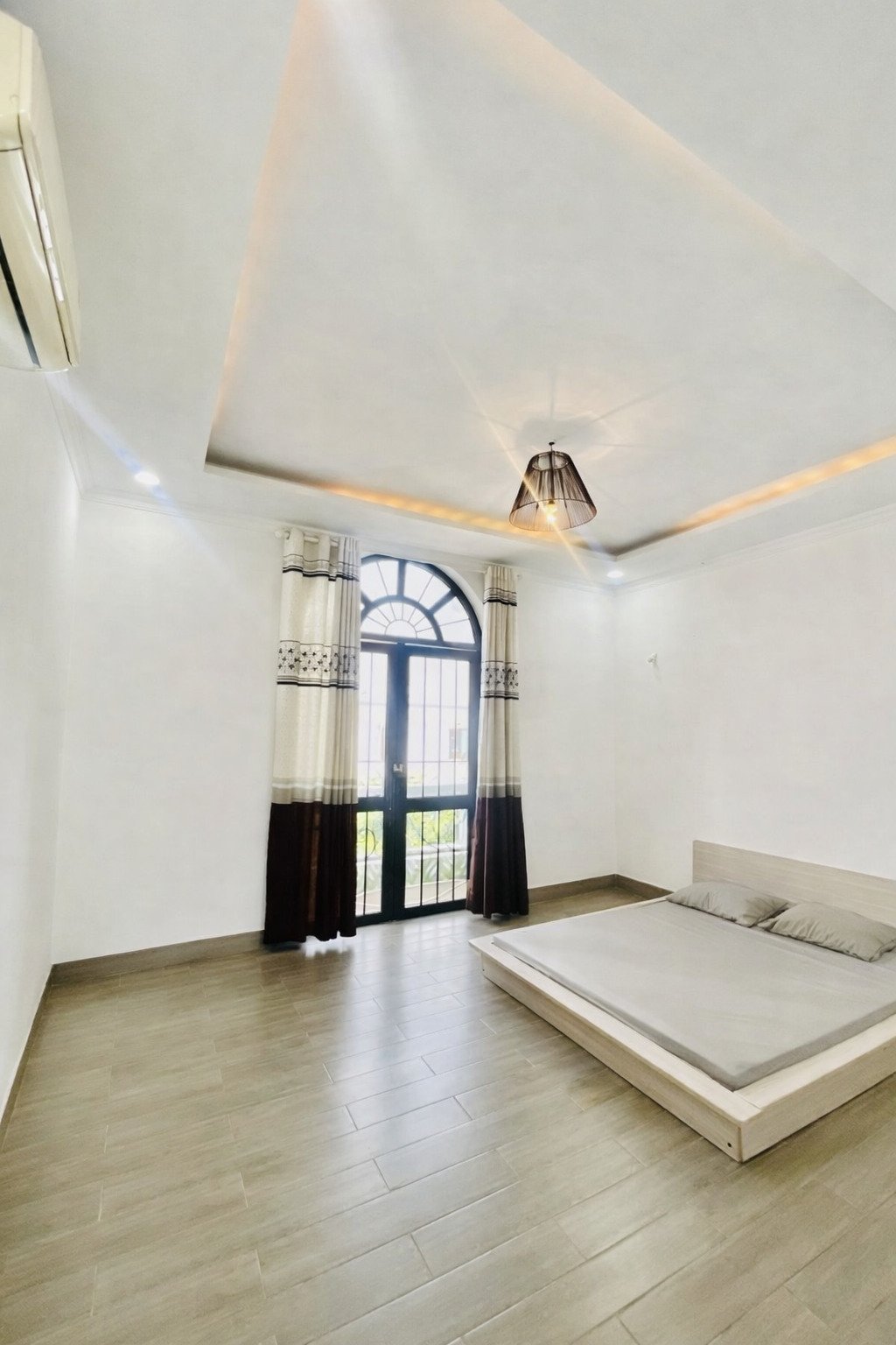 BIỆT THỰ MẶT TIỀN ĐƯỜNG THẠNH MỸ LỢI-23 TỶ(8x26/0