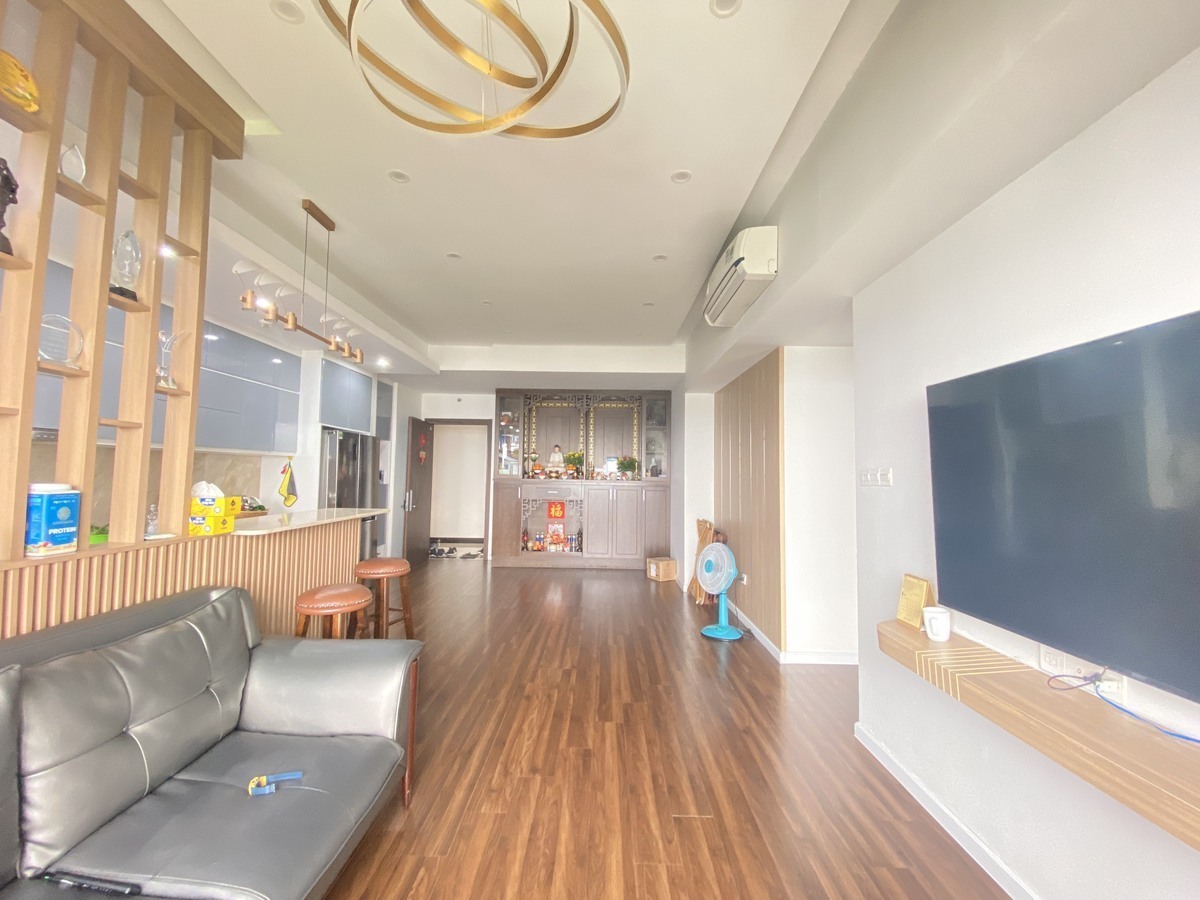 BÁN 3PN-109 M2 THE SUN AVENUE GIÁ 11.82 TỶ CÓ NỘI THẤT VIEW SÔNG