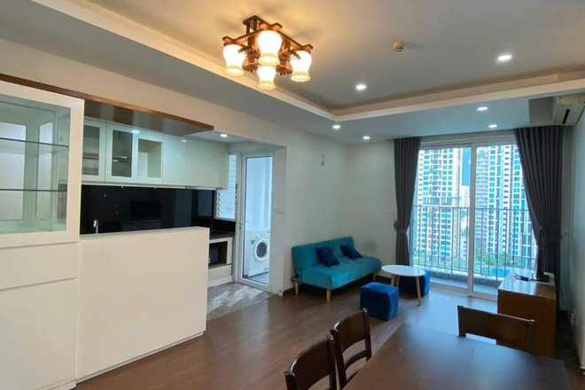1PN- Vista Verde cho thuê 17 triệu/ tháng bao phí quản lý, full nội thất.