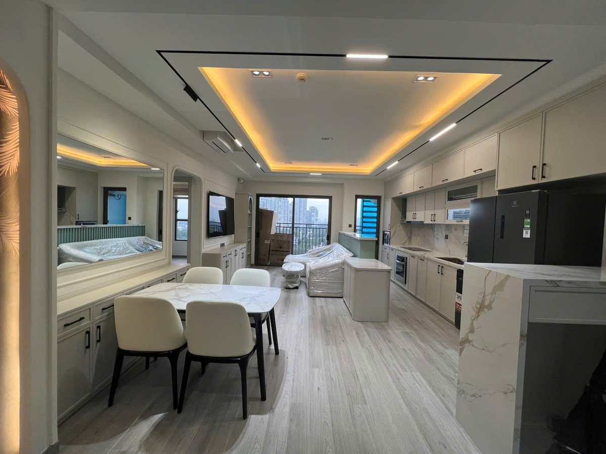 HOT CĂN 3PN-109 M2 GIÁ BÁN 11 TỶ THE SUN AVENUE