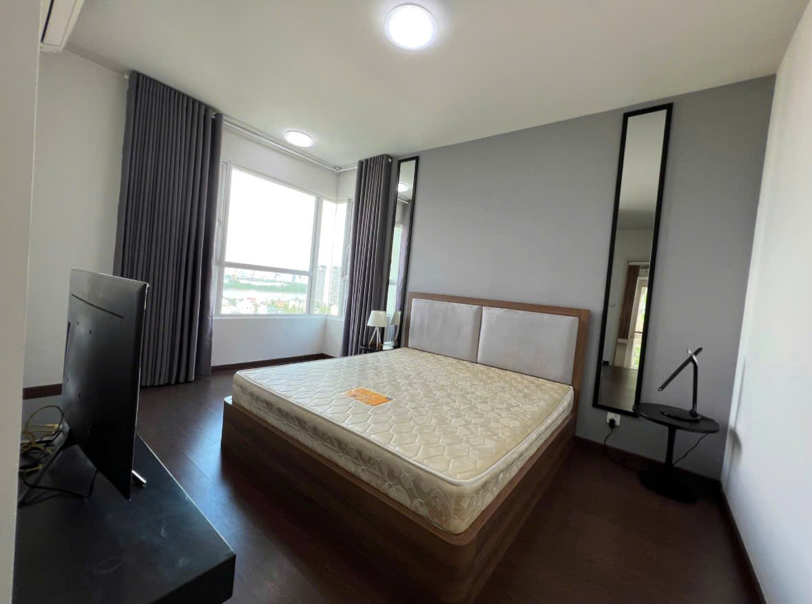 4PN-213 M2 VISTA VERDE BÁN 20 TỶ CHỦ NNN LIÊN HỆ MR THUẬN