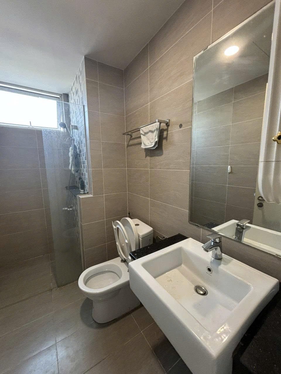 BÁN CĂN 1PN-50 M2 VISTA VERDE SẴN HỢP ĐỒNG THUÊ 6.6 TỶ
