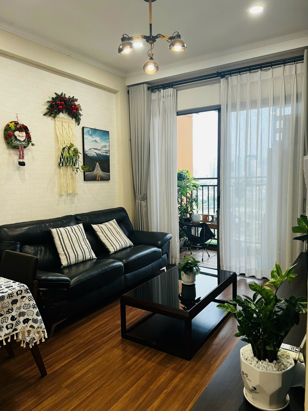 BÁN CĂN 2PN- THE SUN AVENUE GIÁ 7.2 TỶ BAO THUẾ PHÍ