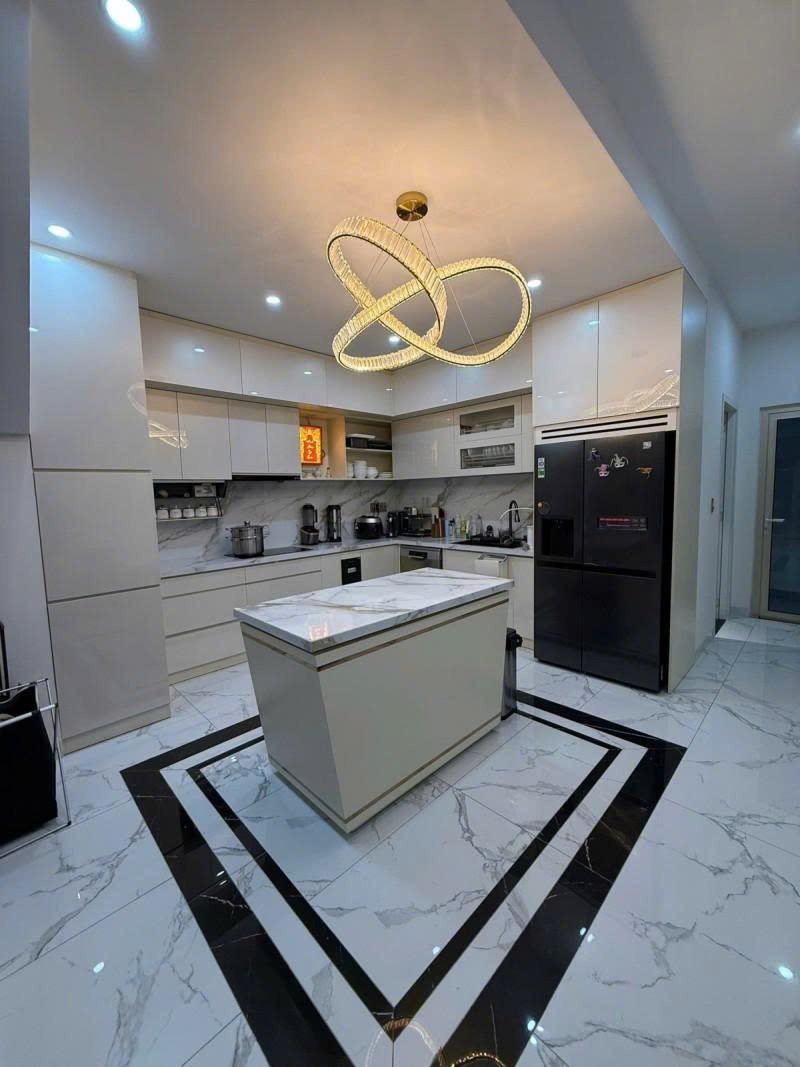 Nhà Mới Xây 6 Tháng – Đường 7B An Phú-Quận 2 – 100m², 4 Tầng, Full Nội Thất Cao Cấp, Đẹp Lung Linh!